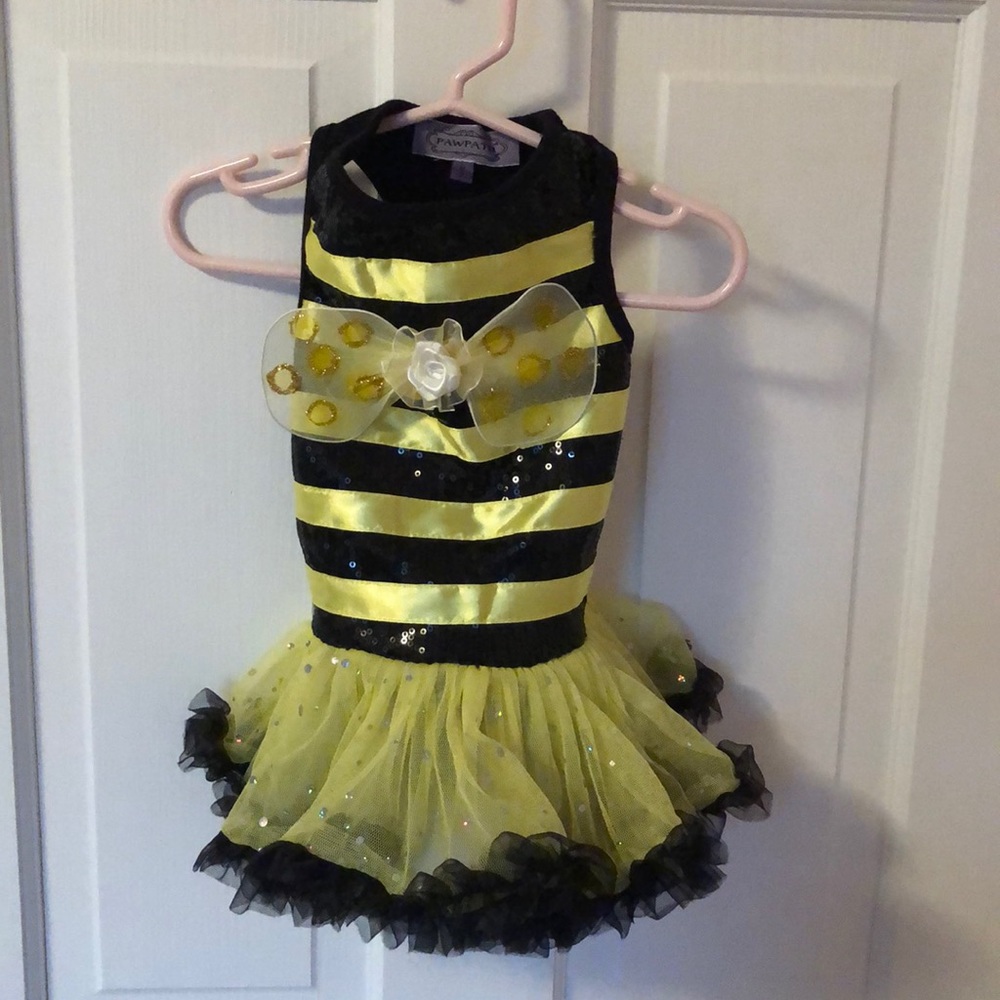 NWOT Dog Bumblebee Costume